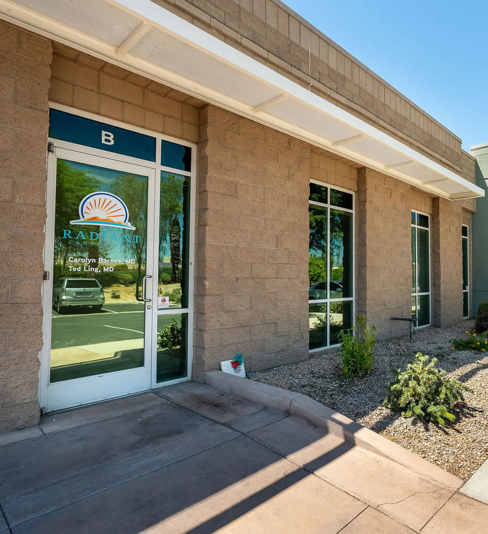 Contact Radiant Cancer Care